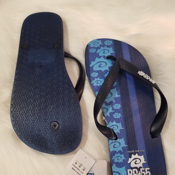 NWT MEN'S SUMMER FLIP FLOPS  IN VARIOUS SIZES - Picture 2 of 3